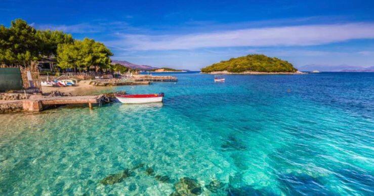Vila Ademi Ksamil Luaran gambar